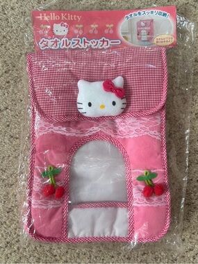 Hello Kitty Towel Stocker